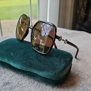 Gucci Square Oversized Sunglasses